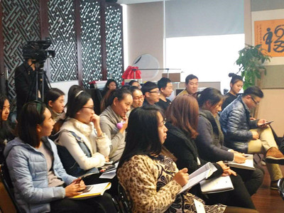 管理培训专家傅宗科先生伍福厅授课