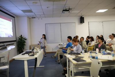 我院召开科研教学管理业务培训交流会